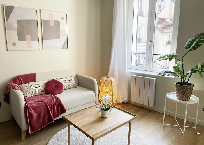 Escapade Aux Portes De Paris *